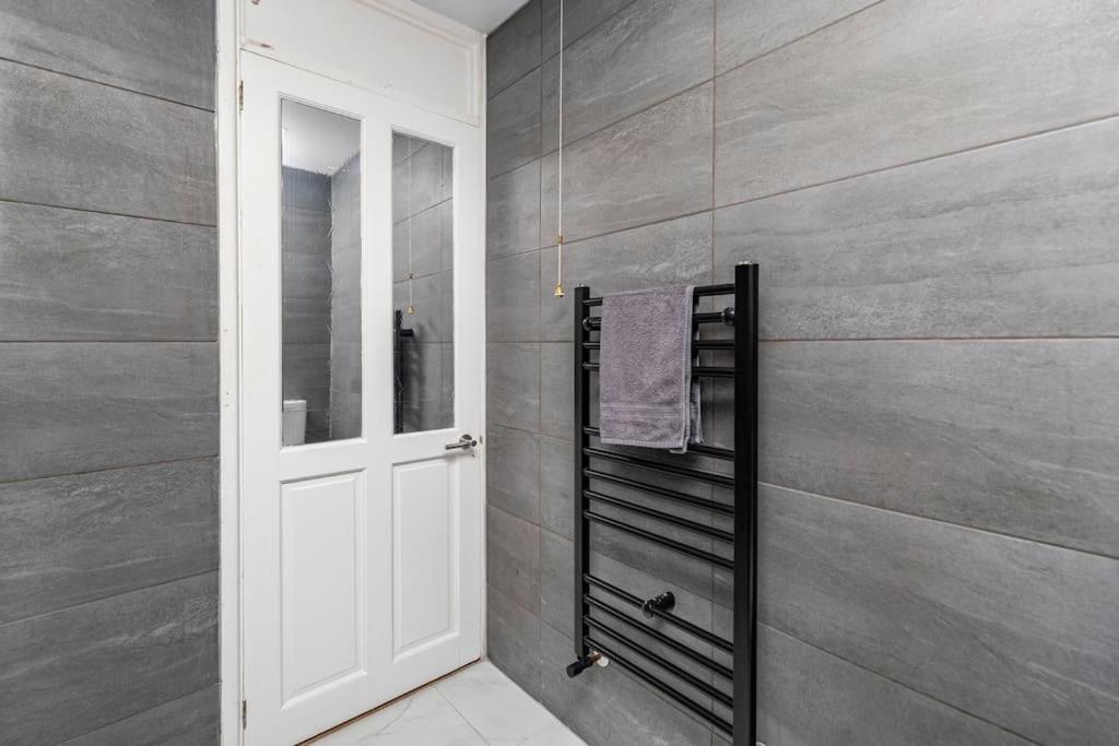 Luxurious Detached Bungalow Batley Zewnętrze zdjęcie